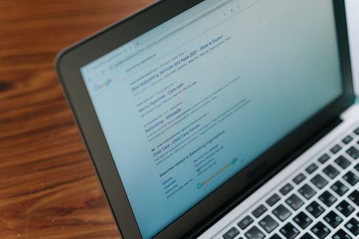 Optimalizujte Facebook Reklamy: Strategie a Výsledky A/B Testování